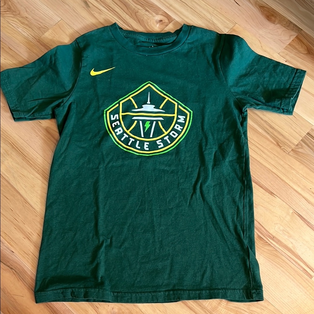 Seattle Storm Nike Tee Green & Yellow Short Sleeve T-shirt Medium